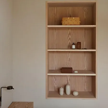 Architectural Gem With Sea View 펜션